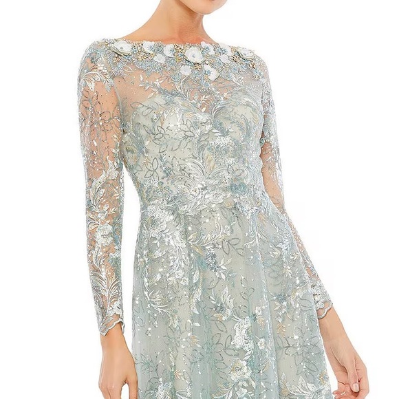 Mac Duggal stunning mother of bride/groom dress or black tie event! - Picture 4 of 16